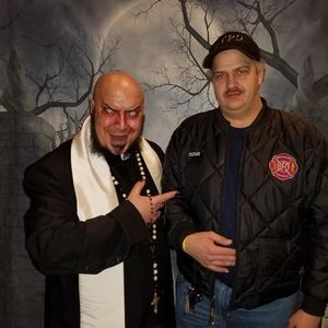 Meet your Posher, Douglas